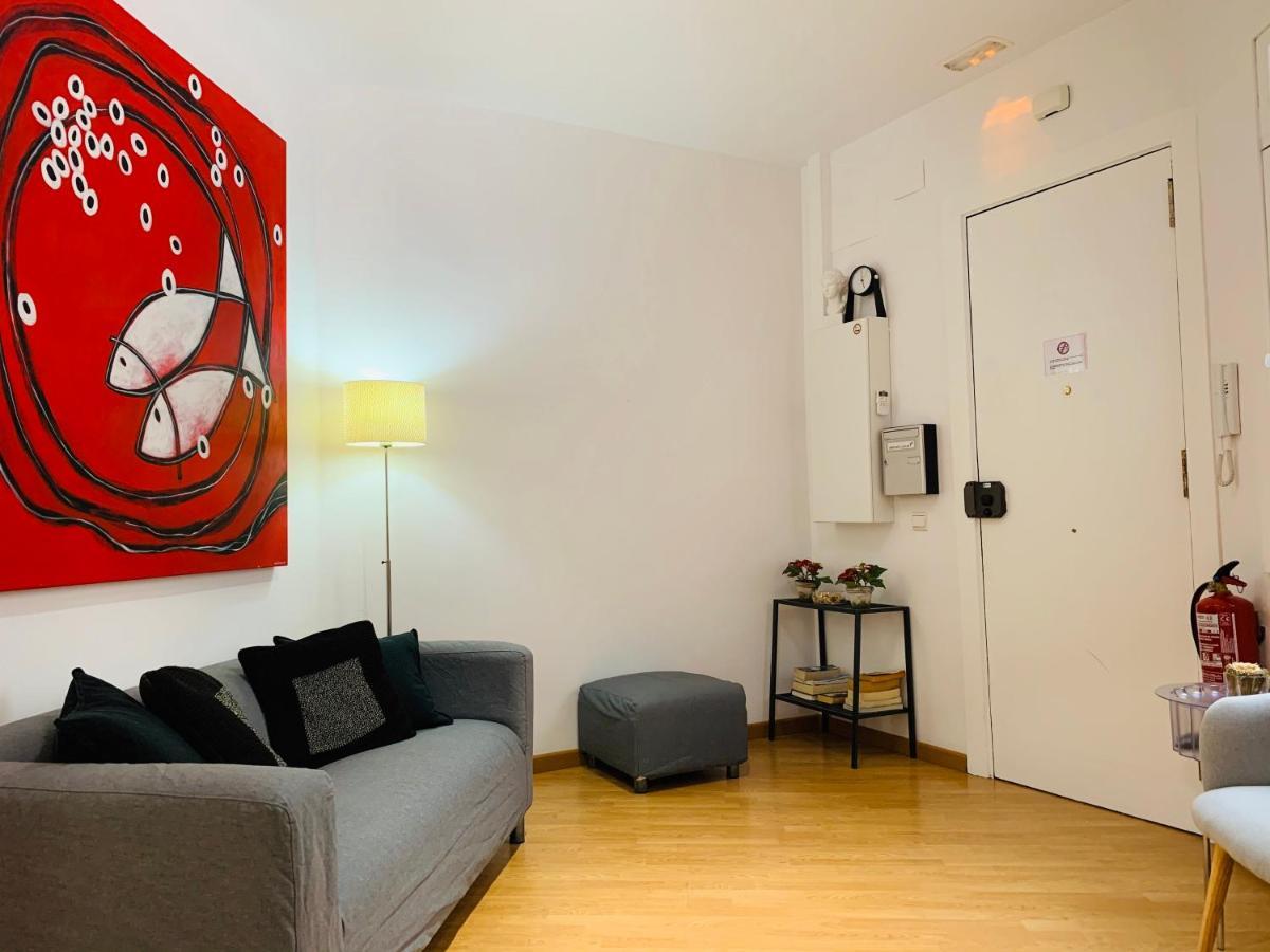 Super Balmes Guest House Barcelona Exterior foto