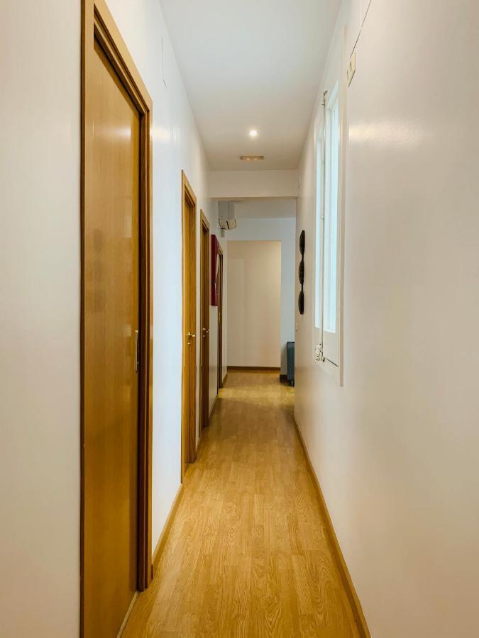 Super Balmes Guest House Barcelona Exterior foto
