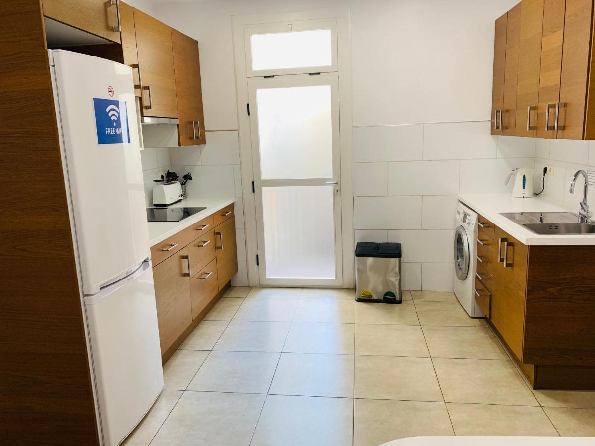 Super Balmes Guest House Barcelona Exterior foto