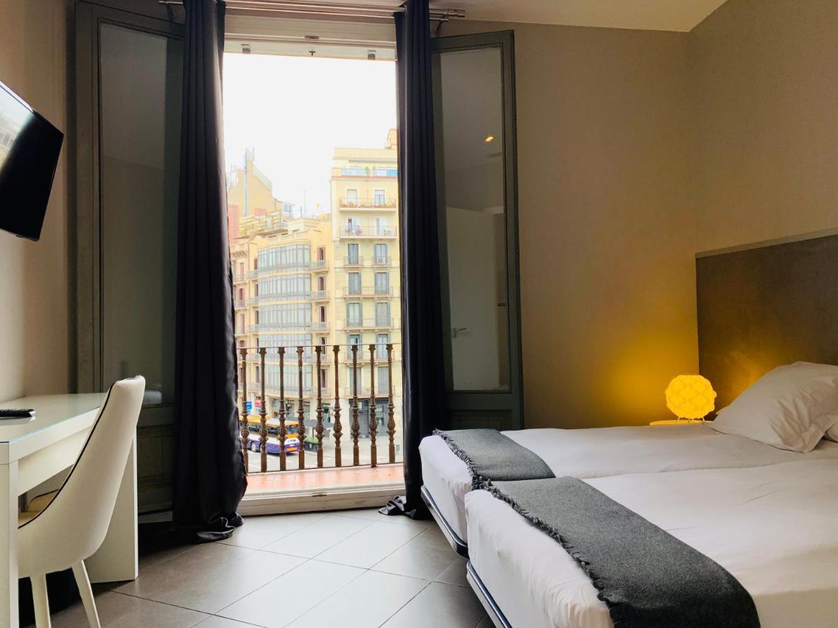 Super Balmes Guest House Barcelona Exterior foto